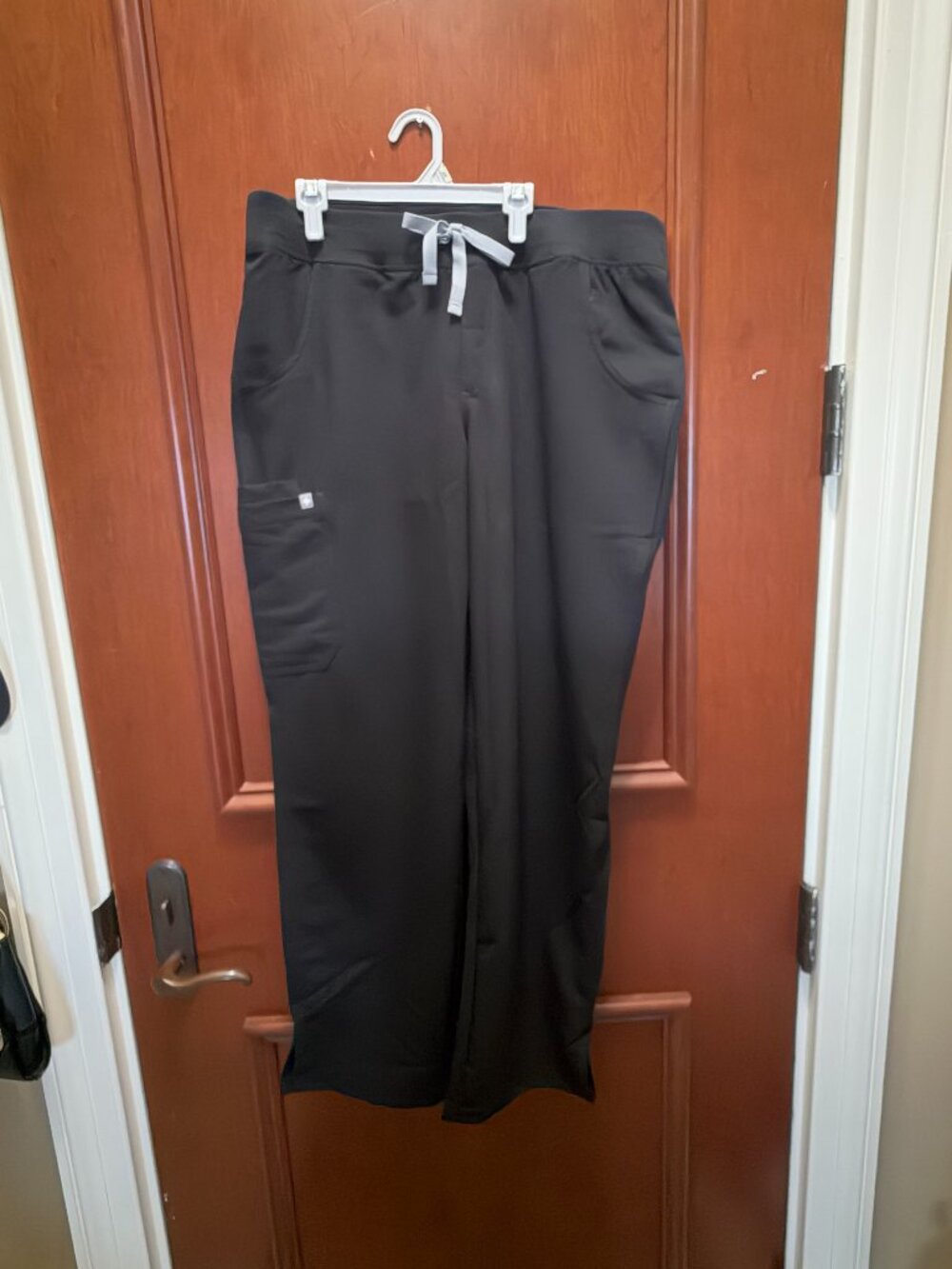 Figs Kade Cargo Scrub Pants black size XL Nwt